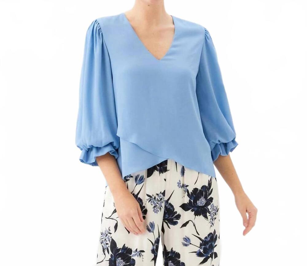 NEW KAREN KANE layered sleeve asymmetric top - petite in chambray
